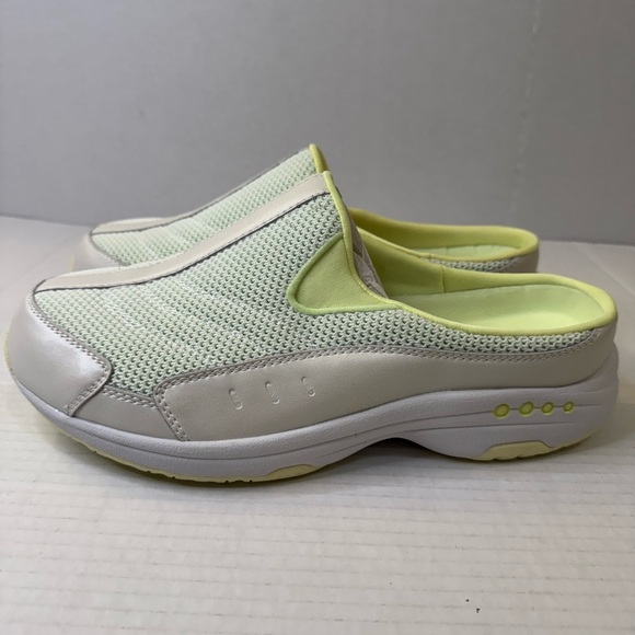 Easy Spirit Women's TravelTime Walking Mule Sneaker Slip-On - Picture 4 of 11
